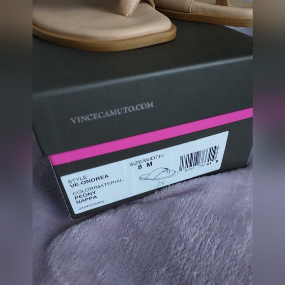 Vince Camuto leather slide sandals - Picture 5 of 6